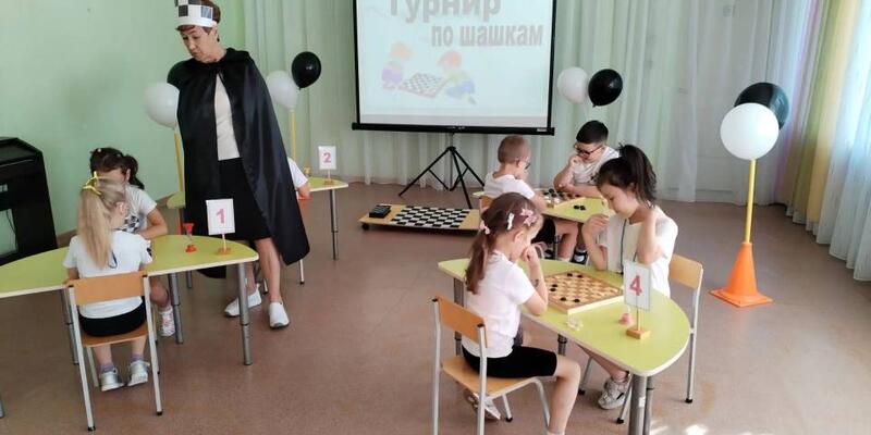 Знатоки правил дорожного движения